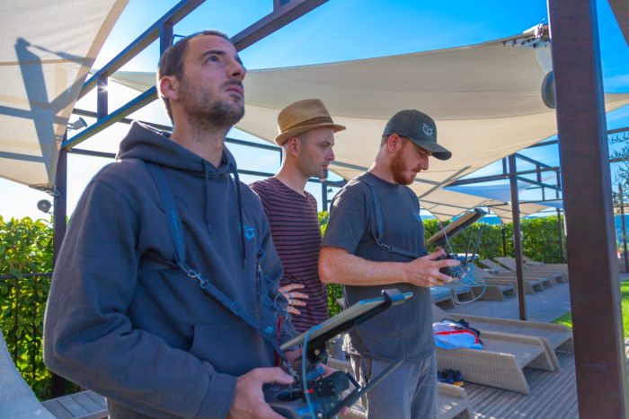 Double opérateur pour Vues aériennes par drone en Lubéron