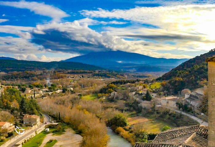 Meurtres au Mont Ventoux - Tournage à Vaison la Romaine