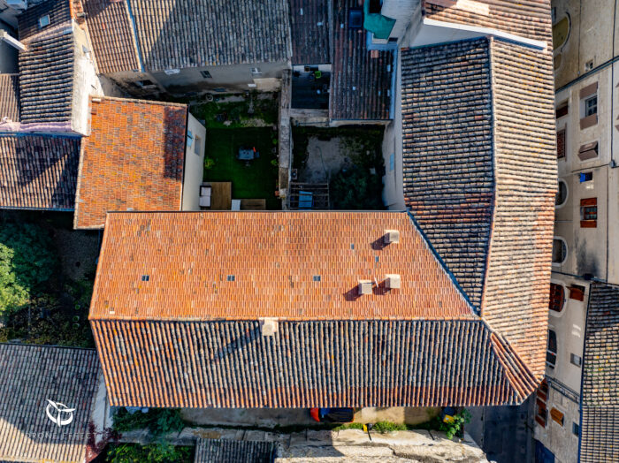 inspection de toiture par drone à Villeneuve-lès-Avignon