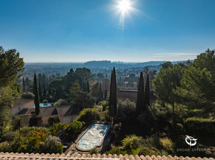 Prise de vue drone immobilier de prestige - télépilote professionnel